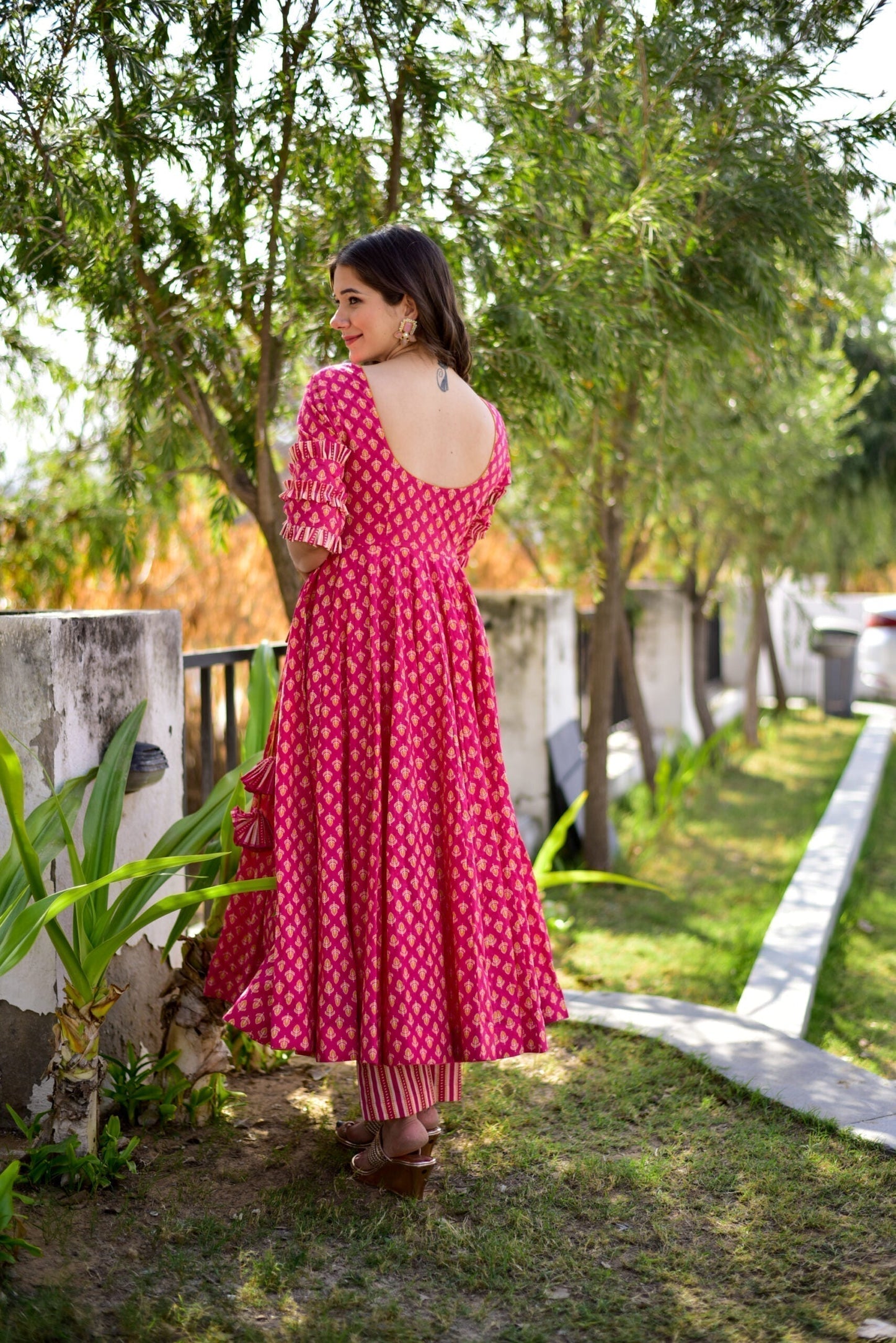 neelima pink kurta set