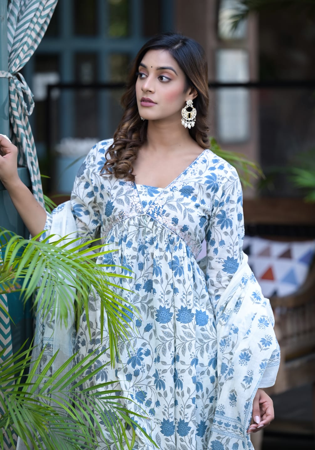 Soothing Tulips Premium Cotton Suit Set
